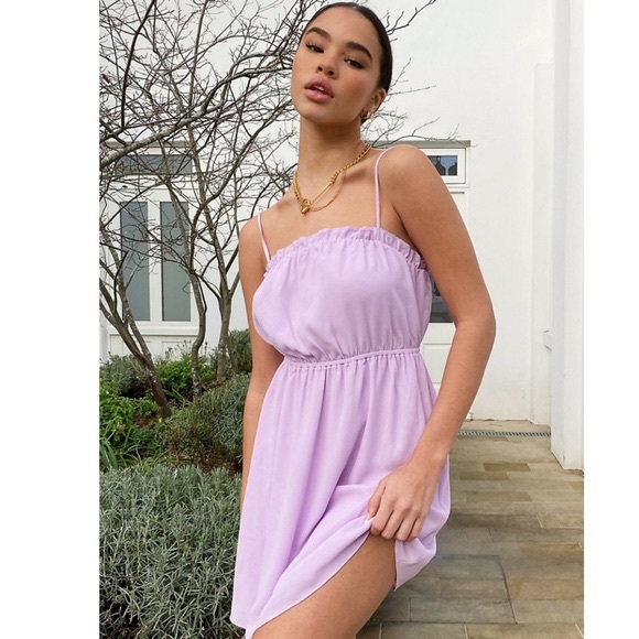 Aritzia Dresses & Skirts - Aritzia Sunday Best Blixen Dress